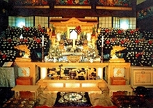 西福寺施工事例祭壇写真２